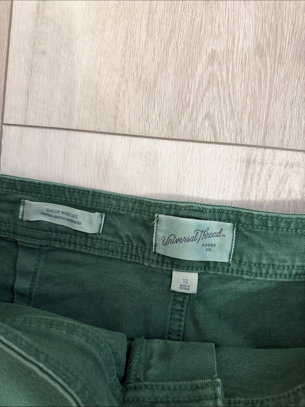 Women’s Sailor Wide-Leg Jeans - Dark Green - Picture 3 of 5